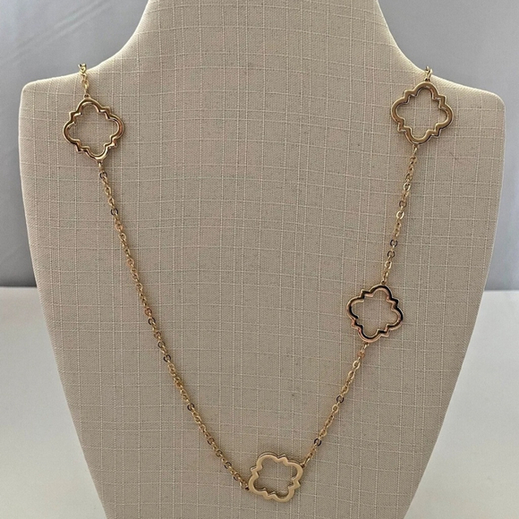 crown & ivy Jewelry - Crown & Ivy Gold Clover Necklace